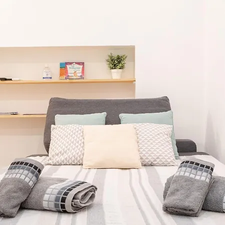 Апартаменты Sublime 5 Mins A Pied Du Palais Des Festivals By Halldis